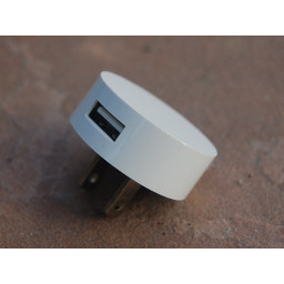 Nokia AC-16U USB адаптер питания срывает